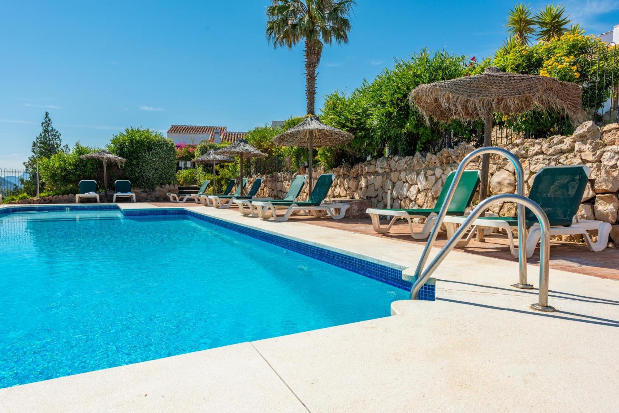 Cantueso Holiday Park Periana Eksteriør bilde